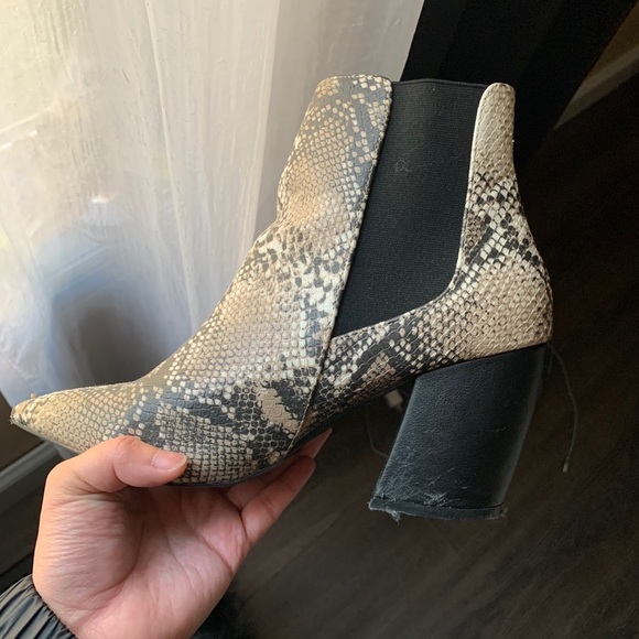 Snake print booties - Picture 6 of 8